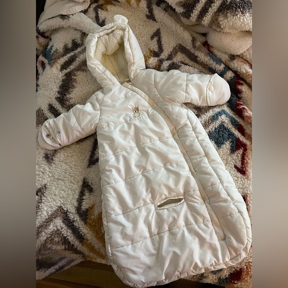 Brand new without tags baby snow suit